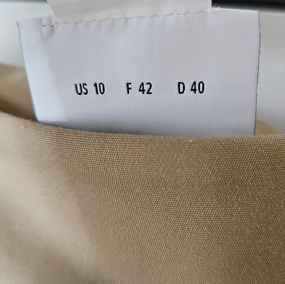 Akris Punto Camel Tan Beige Pencil Skirt Size 10 Classic - Picture 2 of 8